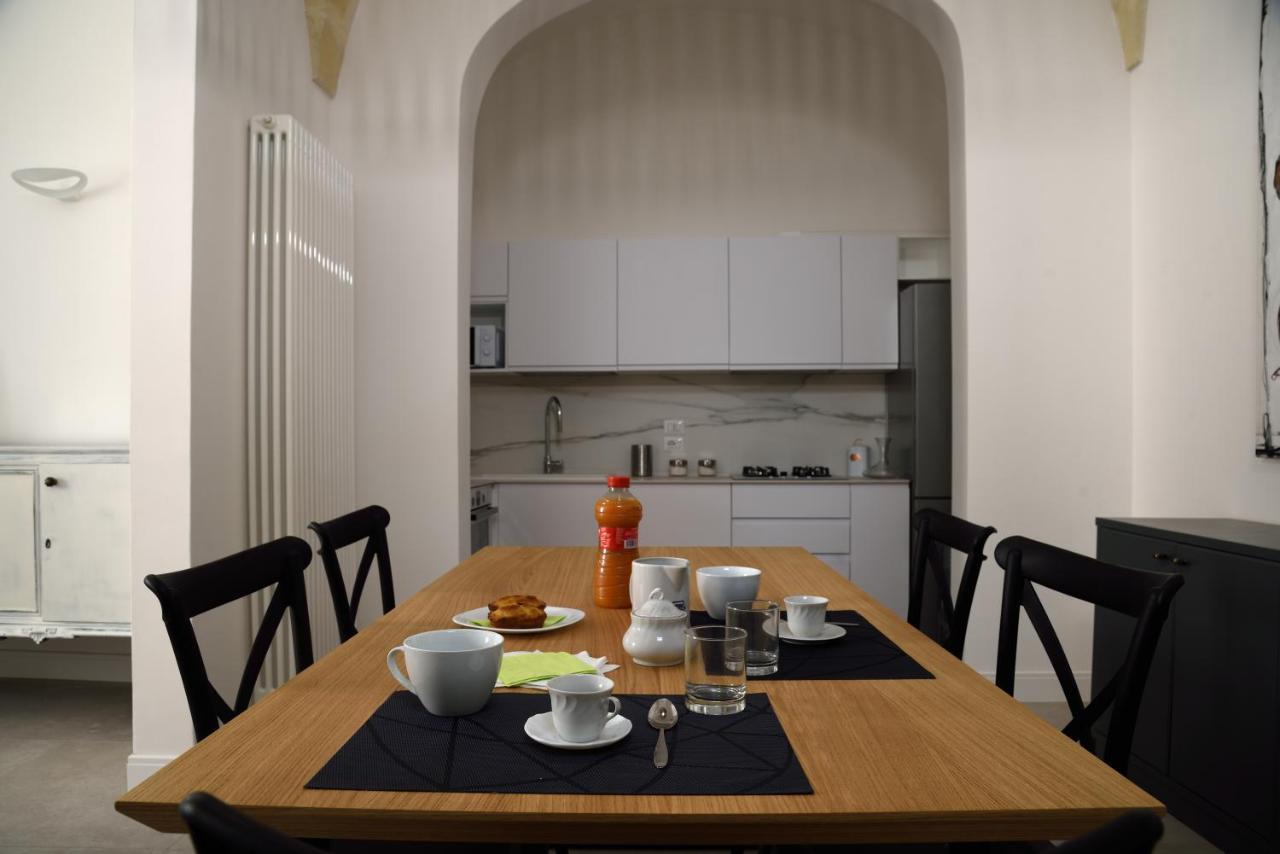 Li Frati Suite Лечче Экстерьер фото